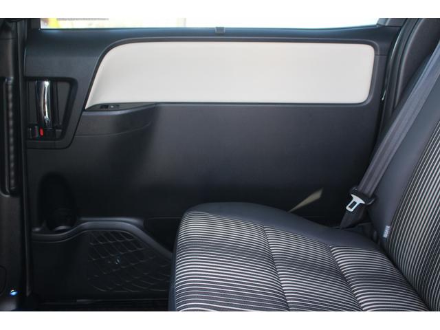 ���Ǝҗl�ւ̔̔��͂��f�肳���Ă��������܂��B�@�Ԍ������ԗ��̏ꍇ�́A�Ԍ����擾�������x�������z�ŕ\�����Ă���܂��B