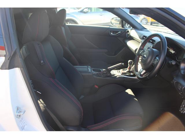 ＢＲＺ Ｒ　禁煙車　ＬＥＤヘッドライト　クルーズコントロール　純正１７インチアルミホイール　バックソナー　スマートキー　プッシュスタート　電動格納ミラー（32枚目）