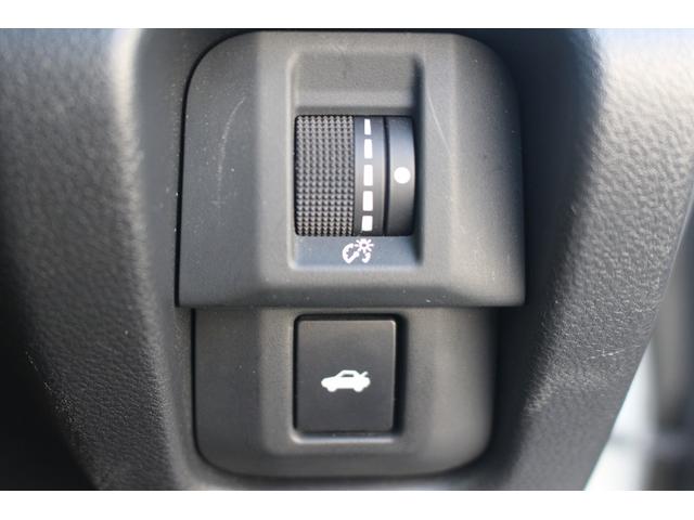 ＢＲＺ Ｒ　禁煙車　ＬＥＤヘッドライト　クルーズコントロール　純正１７インチアルミホイール　バックソナー　スマートキー　プッシュスタート　電動格納ミラー（50枚目）