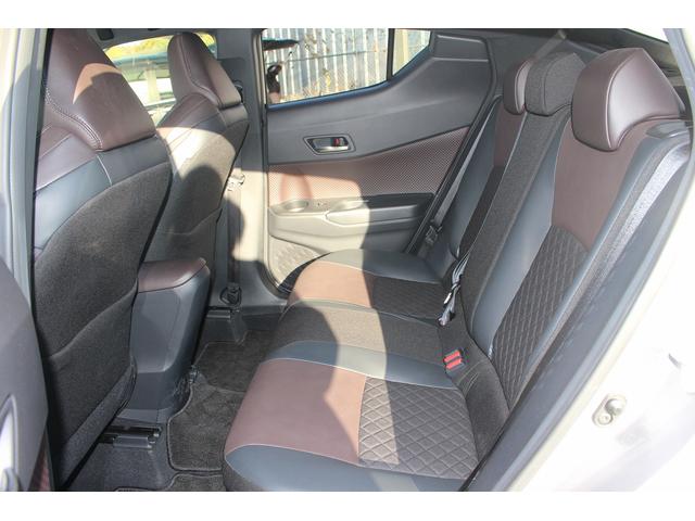 Ｃ－ＨＲ Ｇ　トヨタセーフティセンスＰ　禁煙車　純正９型ナビ　フルセグＴＶ　バックカメラ　ブラインドスポットモニター　ＬＥＤヘッドライト　　快適温熱シート　ＥＴＣ　１８インチ５本Ｙ字スポークアルミ　ハーフレザー（41枚目）