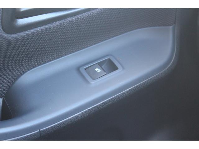 ノア ハイブリッドＸ　禁煙車　社外ナビ　電動スライドドア　ＥＴＣ　スマートキー　プッシュスタート　純正１５アルミホイール　電動格納身　Ｂｌｕｅｔｏｏｔｈ接続（70枚目）