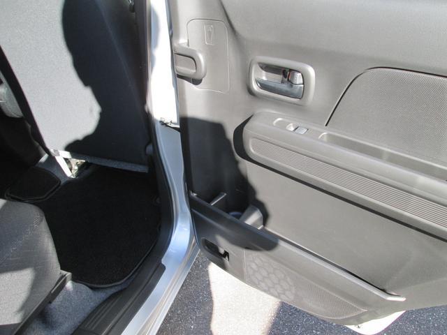 ワゴンＲ ＨＹＢＲＩＤ　ＦＸ　２型　ワンオーナー禁煙車　☆目玉車☆ＣＤ　衝突被害軽減ブレーキ　後部パーキングセンサー　プッシュスタート　オートエアコン　ハイブリット　アイドリングストップ　ＣＶＴ　ＣＤプレイヤー（17枚目）