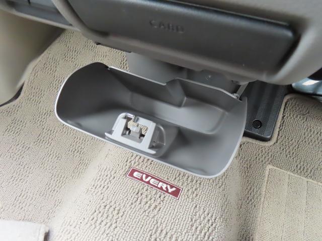 エブリイ ＰＡリミテッド　６型　キーレスエントリー☆前席パワーウィンド　オートライト　スライドドア　禁煙車　スズキセーフティーサポート　ワンオーナー　衝突被害軽減システム　アイドリングストップ　横滑り防止機能　衝突安全ボディ　盗難防止システム（23枚目）