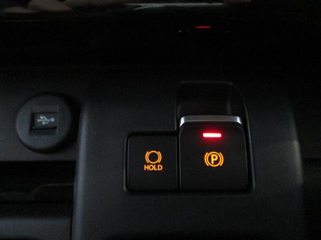 スペーシアカスタム カスタム　ＨＹＢＲＩＤ　ＸＳ　禁煙元試乗車　ナビ全方位カメラ　９インチフルセグナビ　全方位カメラ　後席両側電動スライドドア　ＬＥＤヘッドライト　フォグランプ　衝突被害軽減ブレーキ　リヤパーキングセンサー　フルエアロ　アルミホイール　電動パーキング（9枚目）