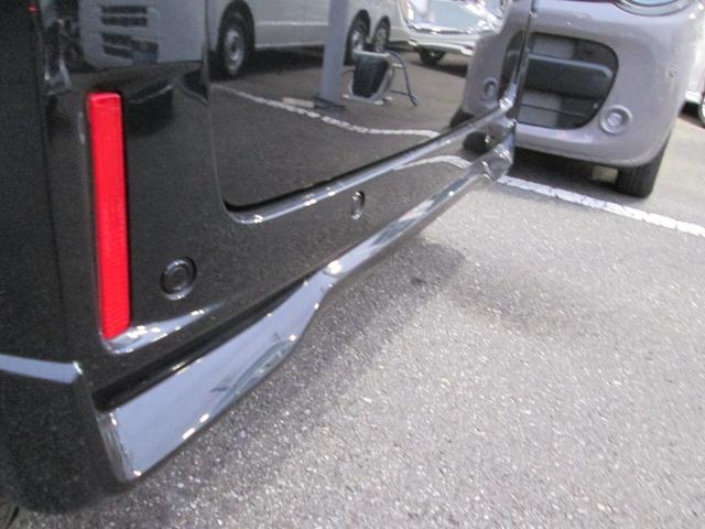 スペーシアカスタム カスタム　ＨＹＢＲＩＤ　ＸＳ　禁煙元試乗車　ナビ全方位カメラ　９インチフルセグナビ　全方位カメラ　後席両側電動スライドドア　ＬＥＤヘッドライト　フォグランプ　衝突被害軽減ブレーキ　リヤパーキングセンサー　フルエアロ　アルミホイール　電動パーキング（17枚目）