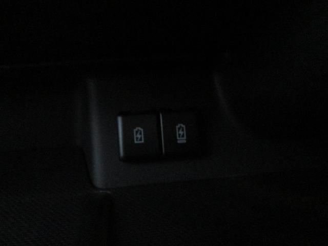 スペーシアカスタム カスタム　ＨＹＢＲＩＤ　ＸＳ　禁煙元試乗車　ナビ全方位カメラ　９インチフルセグナビ　全方位カメラ　後席両側電動スライドドア　ＬＥＤヘッドライト　フォグランプ　衝突被害軽減ブレーキ　リヤパーキングセンサー　フルエアロ　アルミホイール　電動パーキング（24枚目）