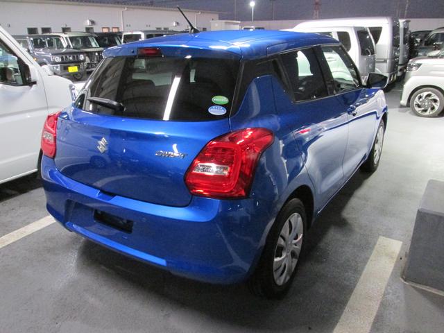 スイフト ＸＧ　２型　ワンオーナー禁煙車　衝突被害軽減ブレーキ　後部パーキングセンサー　プッシュスタートキー　オートエアコン　ＣＤプレイヤー　アダブティブクルーズコントロール　運転席助手席エアバック　シートヒーター（2枚目）