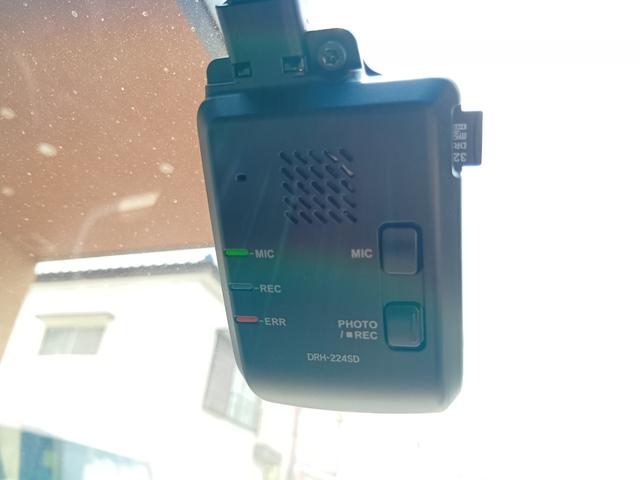 フィット ホーム　ワンオーナー　ナビ　バックカメラ　ＥＴＣ　スマートキー　ＬＥＤライト　ドラレコ　ホンダセンシング　前後誤発進抑制　１オーナ　Ｒカメラ　記録簿付　ＬＥＤヘッドライト　オートエアコン　クルコン　パワステ（15枚目）