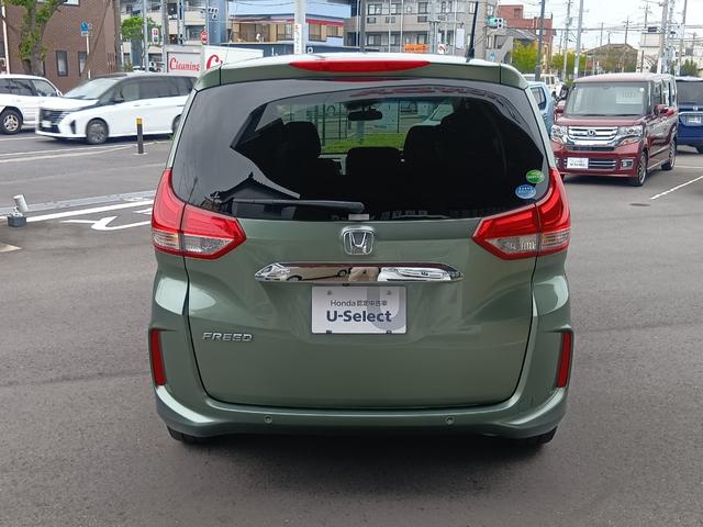 フリード Ｇ・ホンダセンシング　ワンオーナー　ナビ　ＴＶ　Ｒカメラ　両側電動スライド　ベンチシート　Ｆセグ　追突被害軽減ブレーキ　Ｗエアバッグ　パワーウィンドウ　１オ－ナ－　アクティブクルーズコントロール　スマートキ　整備点検記録簿（6枚目）