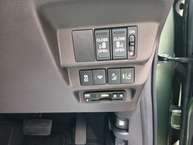 フリード Ｇ・ホンダセンシング　ワンオーナー　ナビ　ＴＶ　Ｒカメラ　両側電動スライド　ベンチシート　Ｆセグ　追突被害軽減ブレーキ　Ｗエアバッグ　パワーウィンドウ　１オ－ナ－　アクティブクルーズコントロール　スマートキ　整備点検記録簿（12枚目）