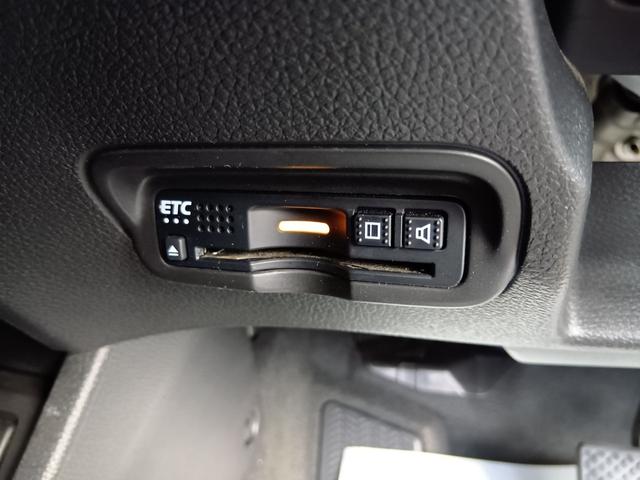 ヴェゼル Ｘ・ホンダセンシング　ワンオーナー　ナビ　フルセグＴＶ　ＥＴＣ　バックカメラ　スマートキー　ＬＥＤライト　ホンダセンシング　Ｒカメラ　Ｗエアバッグ　アクティブクルーズコントロール　オートエアコン　ＬＥＤランプ　パワステ（15枚目）