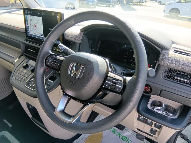 ステップワゴン e:HEVエアー ワンオーナー ナビ TV マルチカメラ 両側電動スライド 前後誤発進抑制 パワーステアリング 両側Pスライドドア 助手席エアバッグ 1オ-ナ- LEDヘッドランプ クルコン エアコン ABS ドラレコ(16枚目)