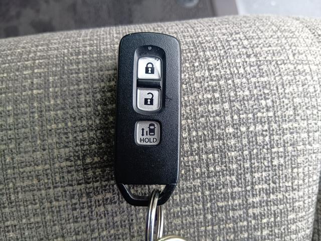 N-BOX G・Lホンダセンシング ワンオーナー ナビ TV Rカメラ 左側電動スライド レーダブレーキ Sヒータ カーテンエアバック ESC キーフリーシステム LEDライト フルセグ対応 バックM 1オーナー スマートキー クルコン(13枚目)