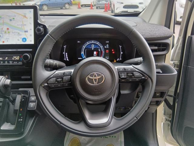 シエンタ Ｚ　１オナ　Ｗ電動ドア　クルーズＣ　ＬＥＤヘッドランプ　ＥＴＣ　Ｓキー　横滑り防止機能　パワーウィンドウ　記録簿　エアバック　ＡＢＳ　カーテンエアバック　オートエアコン　パワーステアリング　三列シート（17枚目）