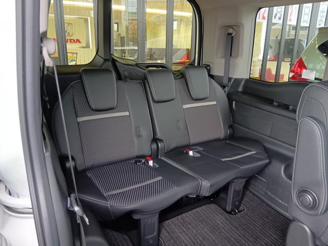 ステップワゴンスパーダ スパーダクールスピリットアドバンスパッケージβ　ワンオーナー　ナビ　Ｔｖ　Ｒカメラ　両側電動スライド　ＶＳＡ　ドラレコ　ＰＣＳ　ＥＴＣ車載器　地デジ　サイドカーテンエアバック　ＬＥＤヘッド　両側電動ドア　リヤカメラ　スマートキー　ターボ　エアバッグ（18枚目）