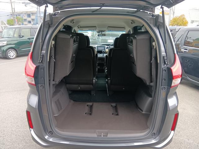 フリード Ｇ・ホンダセンシング　Ｗエアバッグ　パワーウィンドウ　１オ－ナ－　アクティブクルーズコントロール　スマートキ　カラーバックモニター　整備点検記録簿　ワンセグテレビ　ＶＳＡ　エアコン　キーレス　ＳＲＳ（18枚目）