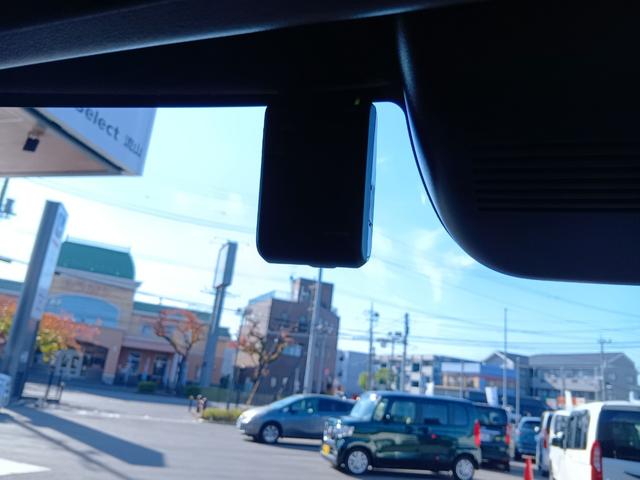 Ｎ－ＢＯＸカスタム ターボ　ワンオーナー　ナビ　ＴＶ　Ｒカメラ　両側電動スライド　ターボ　１オナ　衝突被害軽減　キーフリー　ＥＳＣ　パワステ　両席エアバック　サイドエアバッグ　スマキー　Ｂカメ　パワーウィンドウ　ＥＴＣ　ＡＢＳ（12枚目）