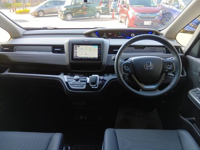フリードハイブリッド ハイブリッド・Ｇホンダセンシング　ワンオーナー　ナビ　ＴＶ　Ｒカメラ　両側電動スライド　軽減ブレーキ　キーフリーシステム　１オ－ナ－　記録簿　後カメラ　Ａクルーズ　ＬＥＤヘッドランプ　横滑防止　ドライブレコーダ　パワーウインドウ（4枚目）