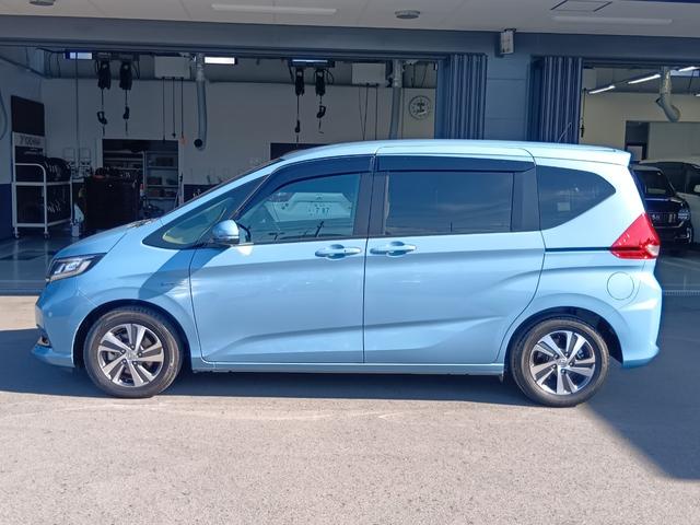 フリードハイブリッド ハイブリッド・Ｇホンダセンシング　ワンオーナー　ナビ　ＴＶ　Ｒカメラ　両側電動スライド　軽減ブレーキ　キーフリーシステム　１オ－ナ－　記録簿　後カメラ　Ａクルーズ　ＬＥＤヘッドランプ　横滑防止　ドライブレコーダ　パワーウインドウ（7枚目）