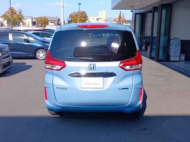 フリードハイブリッド ハイブリッド・Ｇホンダセンシング　ワンオーナー　ナビ　ＴＶ　Ｒカメラ　両側電動スライド　軽減ブレーキ　キーフリーシステム　１オ－ナ－　記録簿　後カメラ　Ａクルーズ　ＬＥＤヘッドランプ　横滑防止　ドライブレコーダ　パワーウインドウ（8枚目）