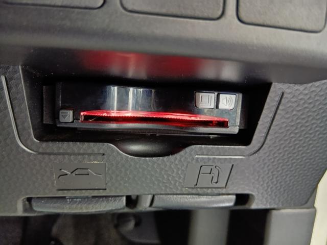 トール カスタムＧＳＡＩＩ　ナビ　フルセグＴＶ　ＥＴＣ　マルチビューカメラ　スマートキー　ＬＥＤライト　両側電動ドア　アラウンドビューカメラ　パワーステアリング　衝突被害軽減　エアコン　Ｂカメラ　エアバッグ　両側パワスラドア（14枚目）