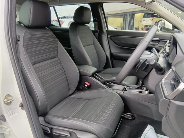 ＷＲ－Ｖ Ｚ＋　ワンオーナー　ナビ　フルセグＴＶ　ＥＴＣ　バックカメラ　スマートキー　ＬＥＤライト　ドラレコ　ホンダセンシング　追突軽減ブレーキ　フルセグテレビ　運転席エアバッグ　Ｂカメラ　クルコン　横滑り防止（8枚目）