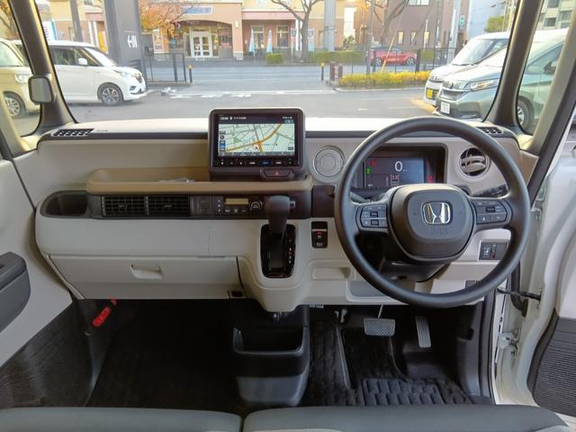 N-BOX ベースグレード スマートキ- カーテンエアバック 横滑り防止 オートクルーズ LEDヘッドライト キーフリー パワーステアリング オートエアコン リアカメラ Wエアバック パワーウィンドウ ABS(10枚目)