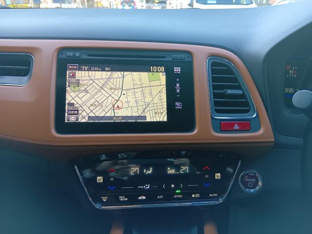 ヴェゼル ハイブリッドZ 純正ナビ TV Rカメラ ETC ドラレコ スマキー LEDランプ 整備記録簿 シ-トヒ-タ- サイドカーテンエアバック 運転席助手席エアバッグ VSA パワーステアリング フルオートエアコン Dレコ(9枚目)