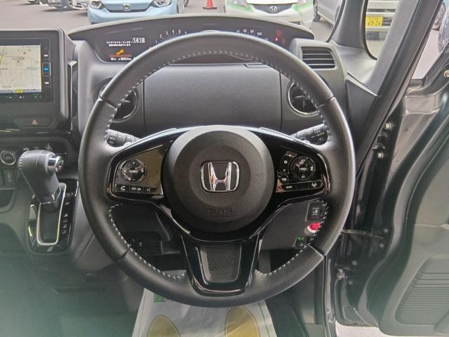 N-BOXカスタム Lターボ 地デジチューナー LEDヘッドライ 1オーナー ターボエンジン PS カーテンエアバック シートヒータ エアバック スマートキープッシュスタート AAC ABS バックカメラ付き ESC DVD再生可(18枚目)