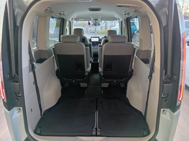 ステップワゴン ｅ：ＨＥＶエアーＥＸ　ワンオーナー　ナビ　フルセグＴＶ　ＥＴＣ　マルチビューカメラ　スマートキー　ＬＥＤライト　両側電動ドア　シートヒーター　パワーテールゲート　ホンダセンシング　バックカメラ　オートクルーズコントロール（21枚目）