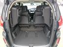 サードシートを格納すればさらに荷室が広がります。