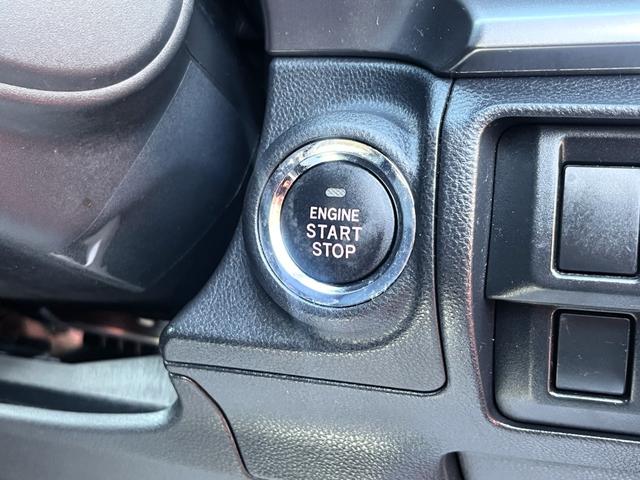 ＸＶ ２．０ｉ－Ｓ　アイサイト　・ワンオーナー・ブラックレザーセレクション・ＳＴＩ１８インチアルミ・純正８インチナビ（ＣＮ－ＬＲ８２０Ｄ）・バックカメラ・ＥＴＣ２．０・ドラレコ・コーナーセンサー・シャークフィンアンテナ・アイサイト（21枚目）