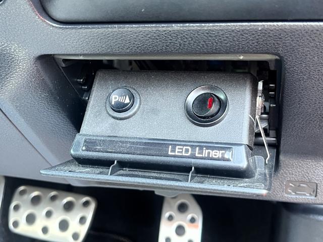 ＸＶ ２．０ｉ－Ｓ　アイサイト　・ワンオーナー・ブラックレザーセレクション・ＳＴＩ１８インチアルミ・純正８インチナビ（ＣＮ－ＬＲ８２０Ｄ）・バックカメラ・ＥＴＣ２．０・ドラレコ・コーナーセンサー・シャークフィンアンテナ・アイサイト（23枚目）