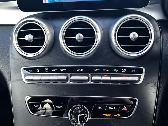 Ｃクラス Ｃ２００ローレウスエディションスポーツプラスパック　・レーダーセーフティパッケージ・ＣＯＭＡＮＤシステム・１０．２５インチディスプレイ・１２．３インチコックピットディスプレイ・パワートランク・ＡＩＲＢＯＤＹコントロールサスペンション・ＣａｒＰｌａｙ（15枚目）