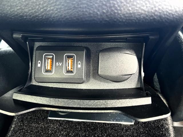 Ｃクラス Ｃ２００ローレウスエディションスポーツプラスパック　・レーダーセーフティパッケージ・ＣＯＭＡＮＤシステム・１０．２５インチディスプレイ・１２．３インチコックピットディスプレイ・パワートランク・ＡＩＲＢＯＤＹコントロールサスペンション・ＣａｒＰｌａｙ（21枚目）