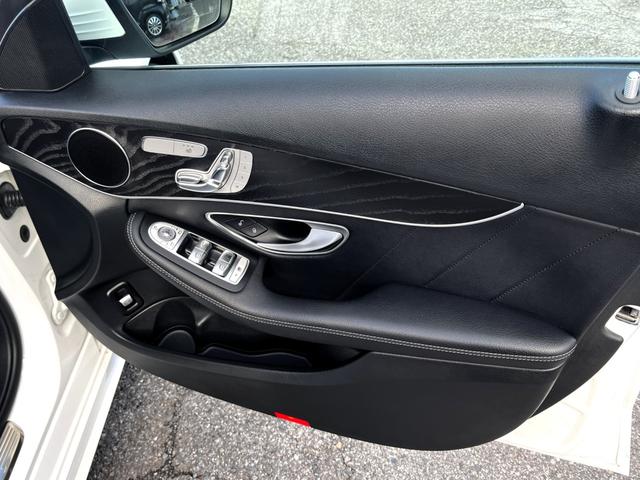 Ｃクラス Ｃ２００ローレウスエディションスポーツプラスパック　・レーダーセーフティパッケージ・ＣＯＭＡＮＤシステム・１０．２５インチディスプレイ・１２．３インチコックピットディスプレイ・パワートランク・ＡＩＲＢＯＤＹコントロールサスペンション・ＣａｒＰｌａｙ（31枚目）