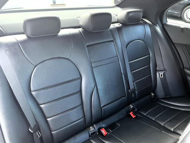 Ｃクラス Ｃ２００ローレウスエディションスポーツプラスパック　・レーダーセーフティパッケージ・ＣＯＭＡＮＤシステム・１０．２５インチディスプレイ・１２．３インチコックピットディスプレイ・パワートランク・ＡＩＲＢＯＤＹコントロールサスペンション・ＣａｒＰｌａｙ（41枚目）