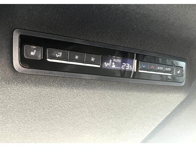 ヴォクシー ハイブリッドＳ－Ｚ　・１オーナー・プロジェクター式ＬＥＤヘッドランプ・ユニバーサルステップ・快適利便パッケージＨＩＧＨ・ディスプレイオーディオプラス・バックカメラ・ＥＴＣ２．０・ドラレコ・ＧＲフロントバンパーガーニッシュ（26枚目）