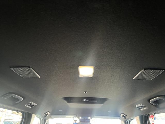 ヴォクシー ハイブリッドＳ－Ｚ　・１オーナー・プロジェクター式ＬＥＤヘッドランプ・ユニバーサルステップ・快適利便パッケージＨＩＧＨ・ディスプレイオーディオプラス・バックカメラ・ＥＴＣ２．０・ドラレコ・ＧＲフロントバンパーガーニッシュ（36枚目）