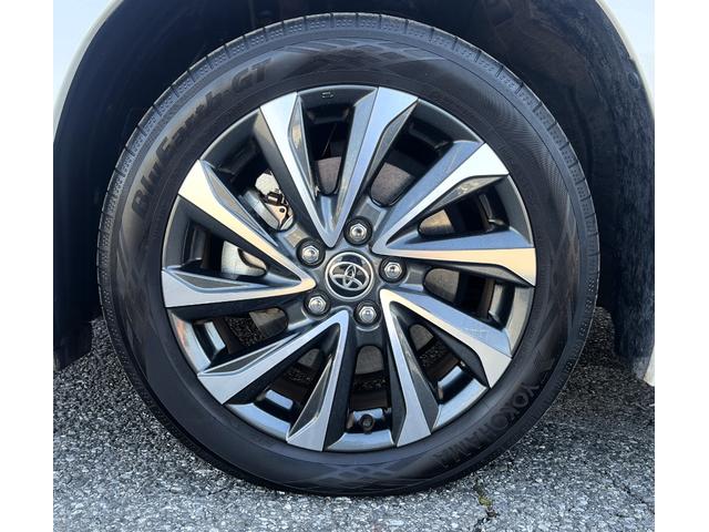 ヴォクシー ハイブリッドＳ－Ｚ　・１オーナー・プロジェクター式ＬＥＤヘッドランプ・ユニバーサルステップ・快適利便パッケージＨＩＧＨ・ディスプレイオーディオプラス・バックカメラ・ＥＴＣ２．０・ドラレコ・ＧＲフロントバンパーガーニッシュ（37枚目）