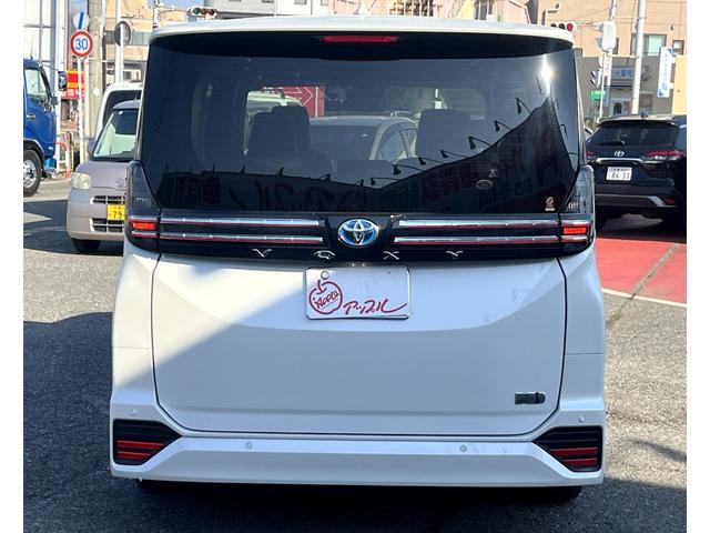 ヴォクシー ハイブリッドＳ－Ｚ　・１オーナー・プロジェクター式ＬＥＤヘッドランプ・ユニバーサルステップ・快適利便パッケージＨＩＧＨ・ディスプレイオーディオプラス・バックカメラ・ＥＴＣ２．０・ドラレコ・ＧＲフロントバンパーガーニッシュ（43枚目）