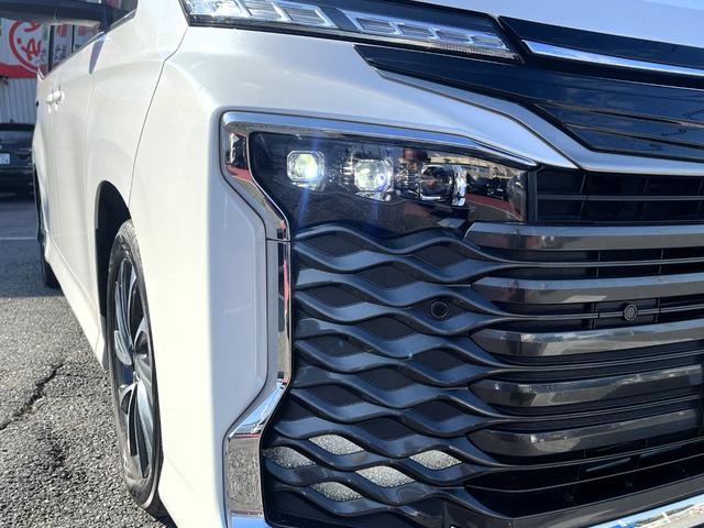 ヴォクシー ハイブリッドＳ－Ｚ　・１オーナー・プロジェクター式ＬＥＤヘッドランプ・ユニバーサルステップ・快適利便パッケージＨＩＧＨ・ディスプレイオーディオプラス・バックカメラ・ＥＴＣ２．０・ドラレコ・ＧＲフロントバンパーガーニッシュ（46枚目）