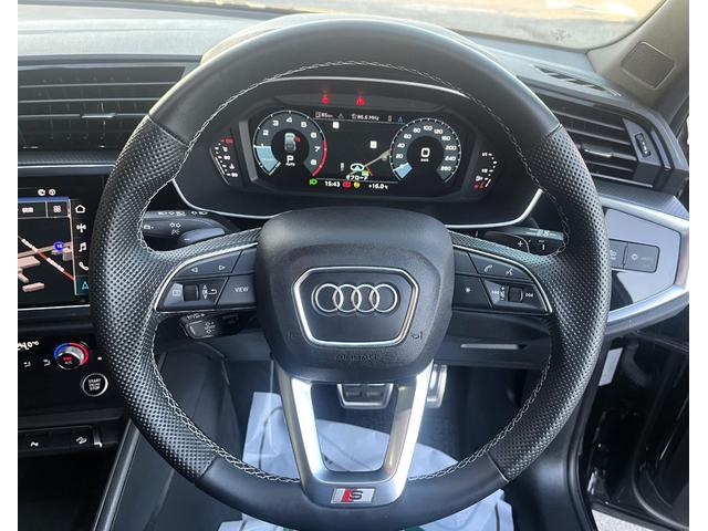 Ｑ３スポーツバック ダイナミックエディション　・ＭＭＩナビ・スマートフォンインターフェイス・バーチャルコックピット・３６０度カメラ・ＥＴＣ２．０・限定車専用２０インチアルミ・黒革＆合皮シート・パワーシート・シートヒーター・パワーバックドア（12枚目）