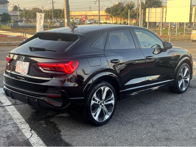 Ｑ３スポーツバック ダイナミックエディション　・ＭＭＩナビ・スマートフォンインターフェイス・バーチャルコックピット・３６０度カメラ・ＥＴＣ２．０・限定車専用２０インチアルミ・黒革＆合皮シート・パワーシート・シートヒーター・パワーバックドア（39枚目）