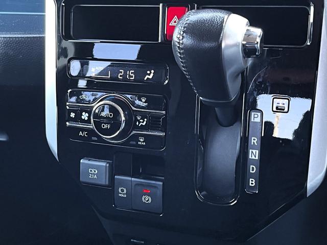 ルーミー カスタムＧ－Ｔ　・１オーナー・モデリスタエアロ・セーフティセンス・純正９インチナビ・アラウンドビュー・前後ドライブレコーダー・ビルトインＥＴＣ・ＴＶ・ＤＶＤ再生・Ｂｌｕｅｔｏｏｔｈ・シートヒーター・電動パーキング（18枚目）