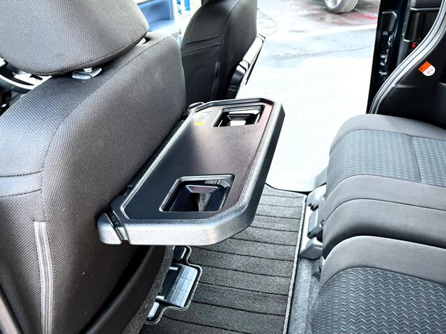 ルーミー カスタムＧ－Ｔ　・１オーナー・モデリスタエアロ・セーフティセンス・純正９インチナビ・アラウンドビュー・前後ドライブレコーダー・ビルトインＥＴＣ・ＴＶ・ＤＶＤ再生・Ｂｌｕｅｔｏｏｔｈ・シートヒーター・電動パーキング（41枚目）