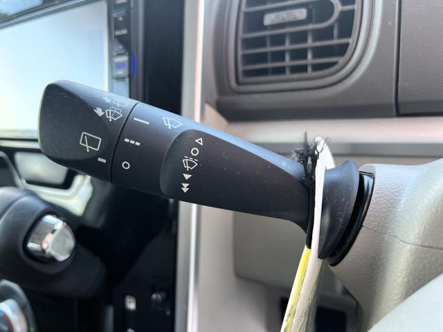 タント Ｘターボ　ＳＡＩＩＩ　ワンオーナー・パノラマモニター・車検Ｒ９年８月まで・両側パワースライドドア・純正ナビ（ＮＭＺＫ－Ｗ６８Ｄ）・ステアリングスイッチ・ドラレコ・ＥＴＣ・スマートアシストＩＩＩ・シートヒーター・オートライト（17枚目）