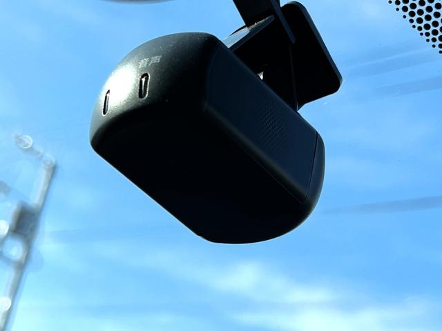 キックス Ｘ　・セーフティアシスト・プロパイロット・１オーナー・純正９インチナビ・アラウンドカメラ・デジタルインナーミラー・ＴＶ・ＤＶＤ・Ｂｌｕｅｔｏｏｔｈ・２．０ＥＴＣ・ナビ連動純正前後ドライブレコーダー・ＬＥＤ（18枚目）