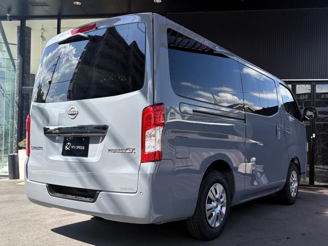 キャラバン ロンググランドプレミアムＧＸ　登録済み未使用車　４ＷＤ　ディーゼル車　４Ｎ１６　ワンタッチオートスライドドア　スクラッチシールド　寒冷地仕様　デジタルインナーミラー　アラウンドビューモニター　シートヒーター　クリアランスソナー（15枚目）