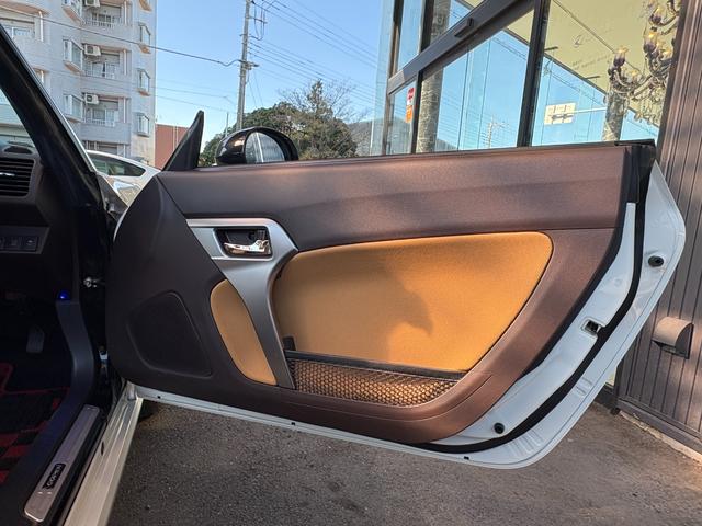 コペン ローブ　Ｓ　ワンオーナー　ユーザー買取　ＷＯＲＫ　ＥＭＯＴＩＯＮＣＲ　Ｋｉｗａｍｉ　ＧＲトランクスポイラー　ＦＵＪＩＴＳＵＢＯマフラー　Ｐｉｖｏｔ　ＰＯＷＥＲ　ＤＲＩＶＥ　ｐｉｏｎｅｅｒナビ　ＴＶ　ＥＴＣ（52枚目）